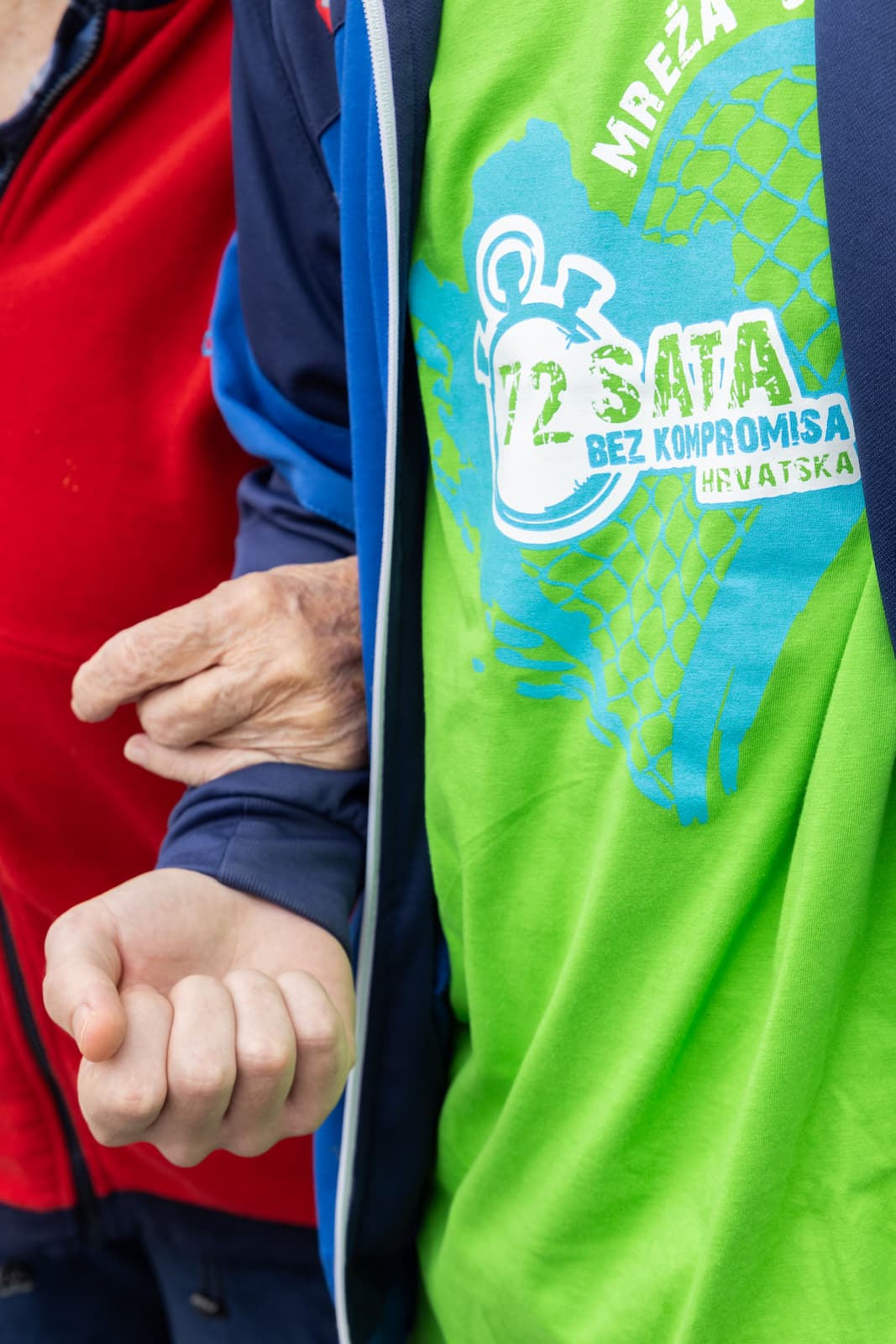 Volonteri akcije "72 sata bez kompromisa" s korisnicima Caritasove kuće "Sv. Kamilo de Lellis"